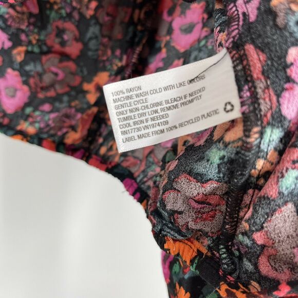 Wild Fable Red Floral Blouse Size XS Long Sleeve NWT - Picture 7 of 8
